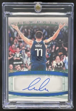 Luka Doncic  | 2023 National Treasures Viewpoint Emerald #VS-LUK Autograph Auto SN